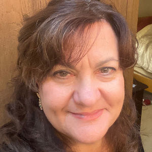 Meet your Posher, Joan